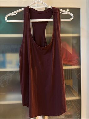 Lululemon Love Tank Pleated SZ 2 Adobe EUC 🍷🍷🍷